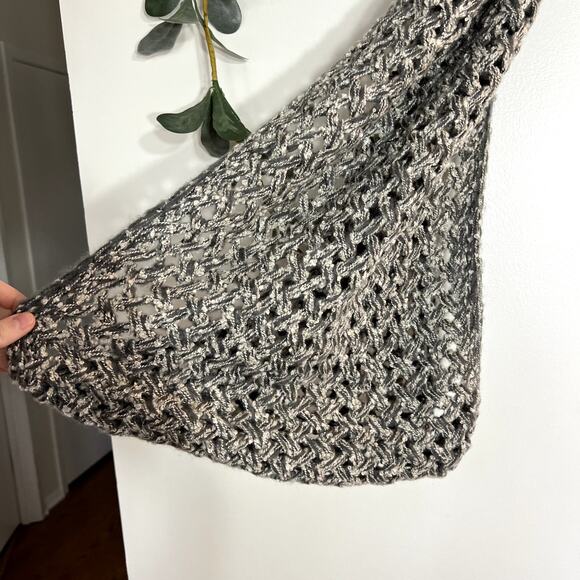 Sundance Gray Infinity Scarf - Picture 2 of 3